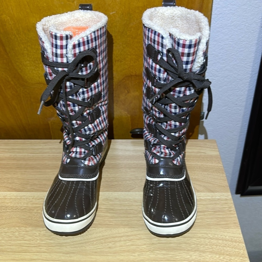 Women’s Sorel Cordovan & Intense Red Checkered Tivoli High Rain Boot